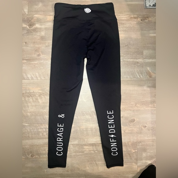 Courage and Confidence Leggings - Picture 3 of 3